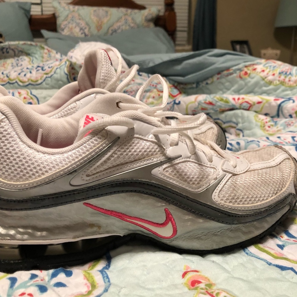 Nike Reax Shoes